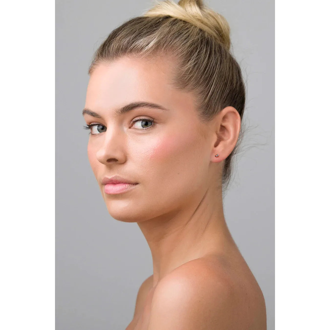 Petite Luna Gold earring