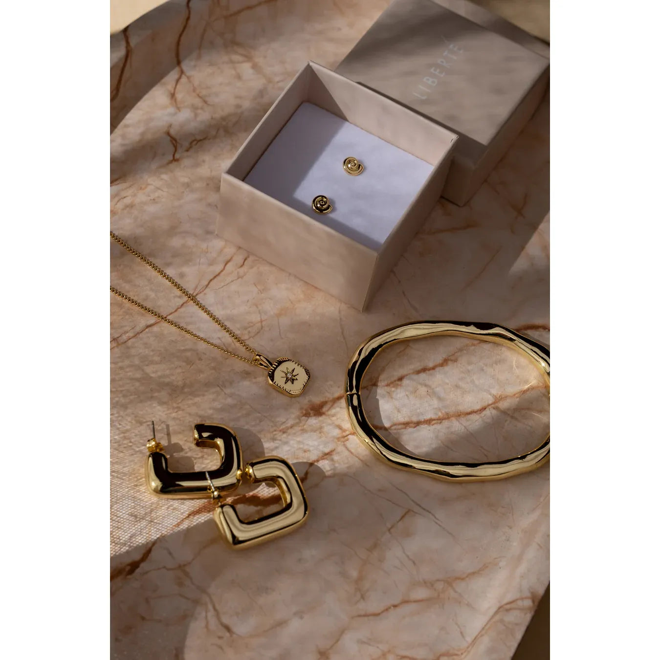 Kate Gold Square Hoop earrings