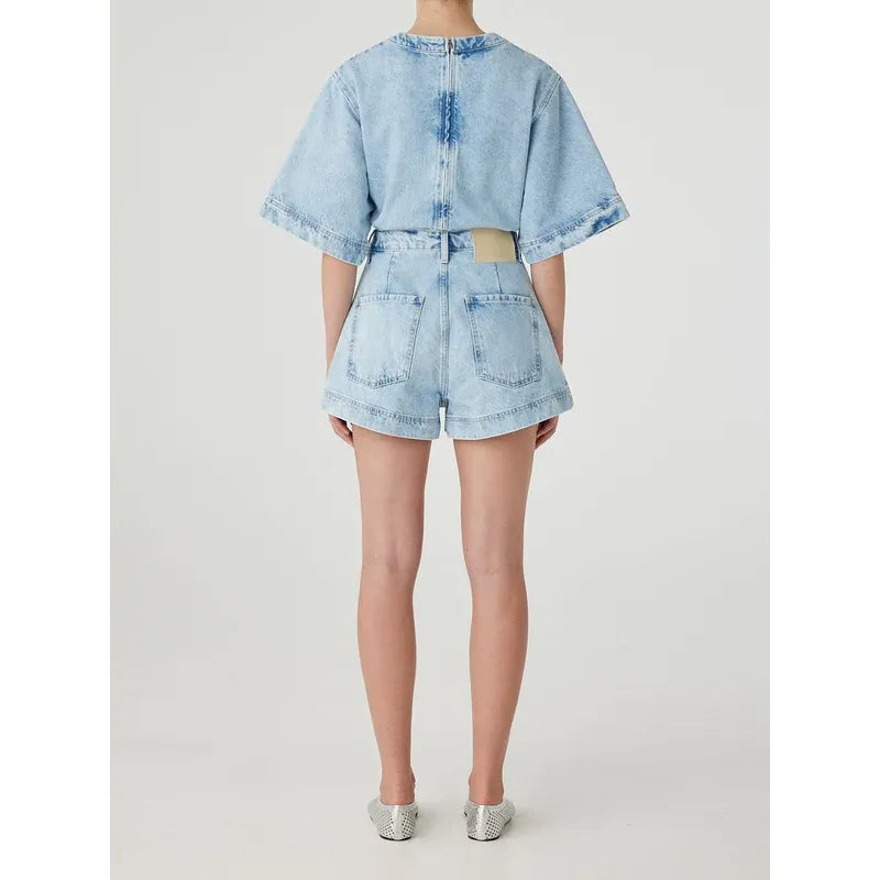 Luna Short