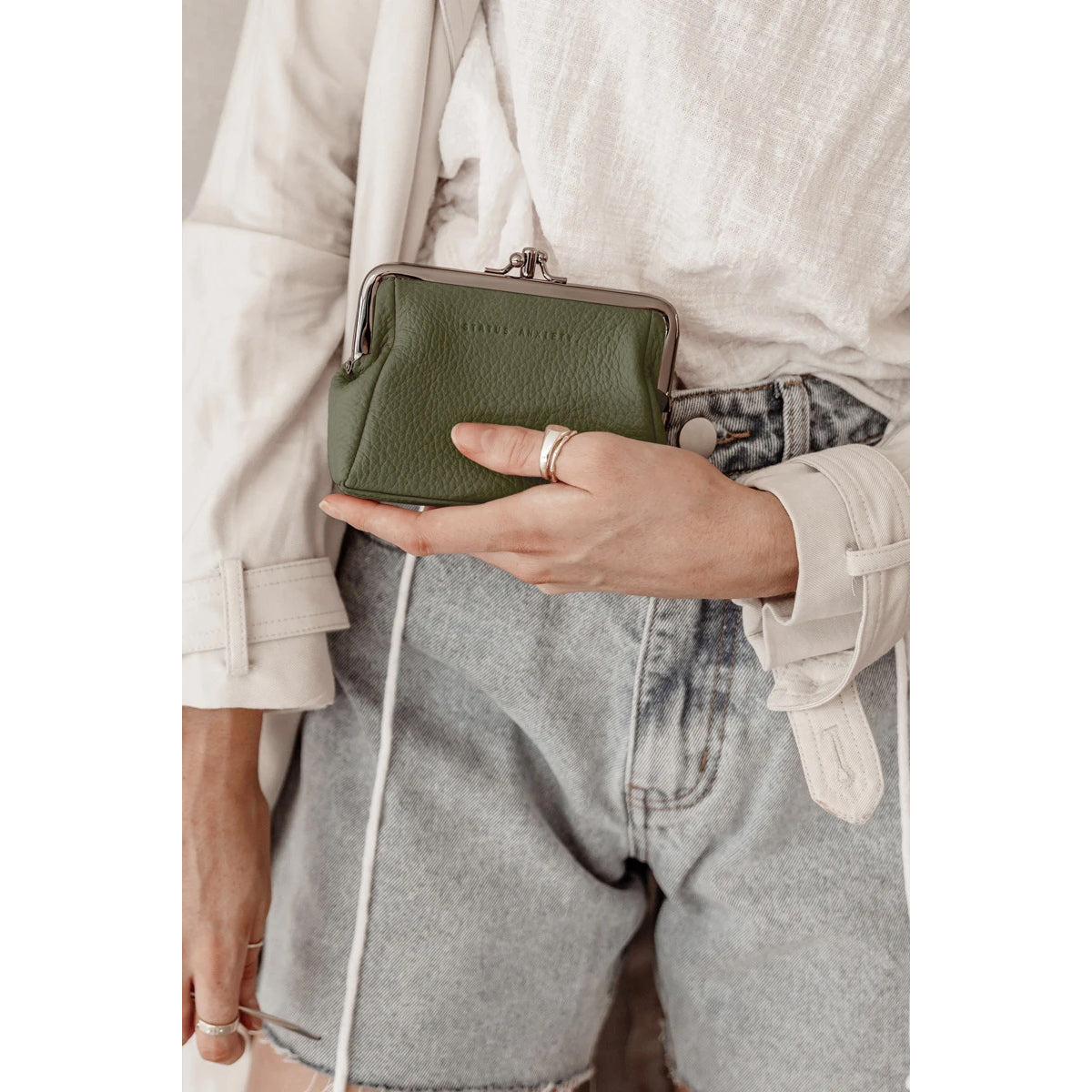 Volatile Purse