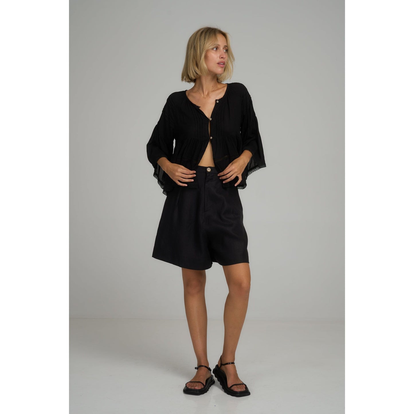 Dillon Linen Short
