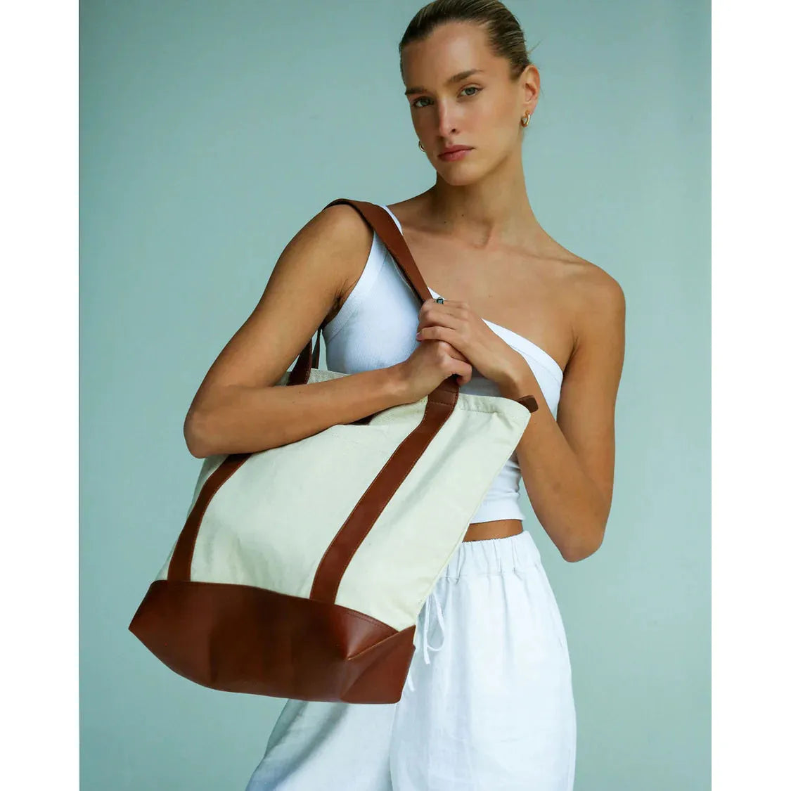 The Classic Commuter Tote