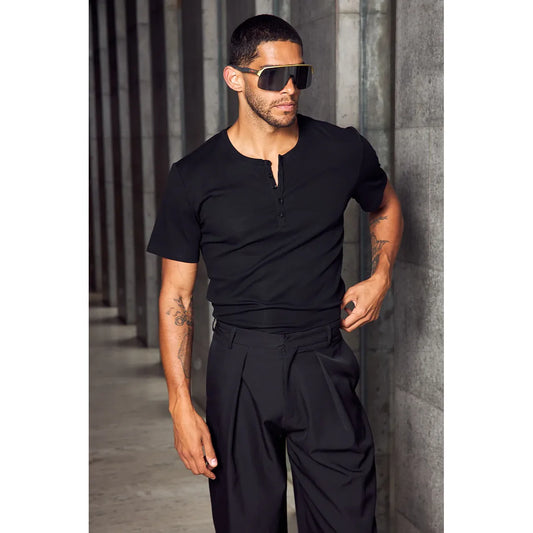 Damien Henley Neck t-shirt