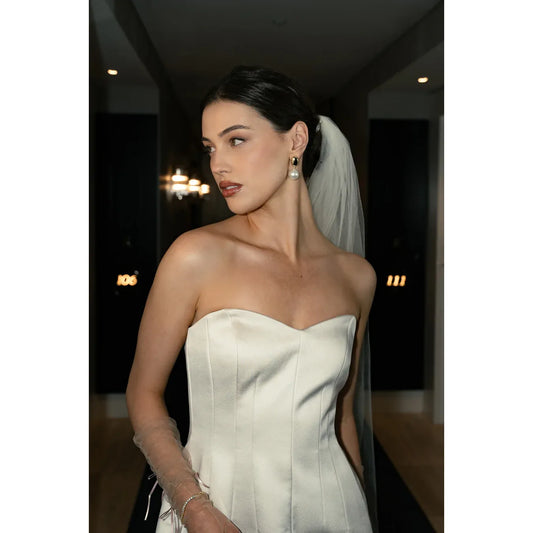 Selma Gold Pearl earring