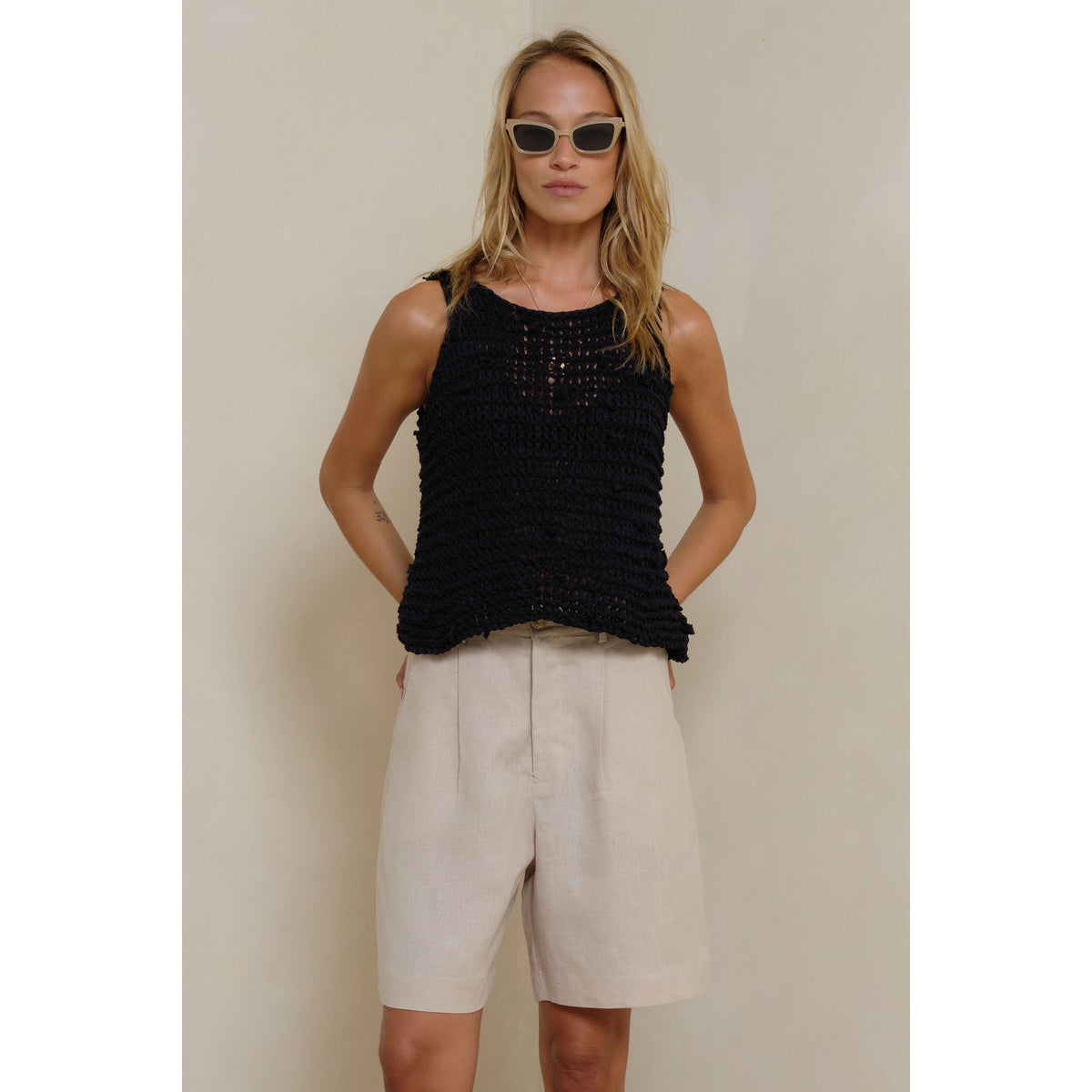 Nirvana Knot Tank - black