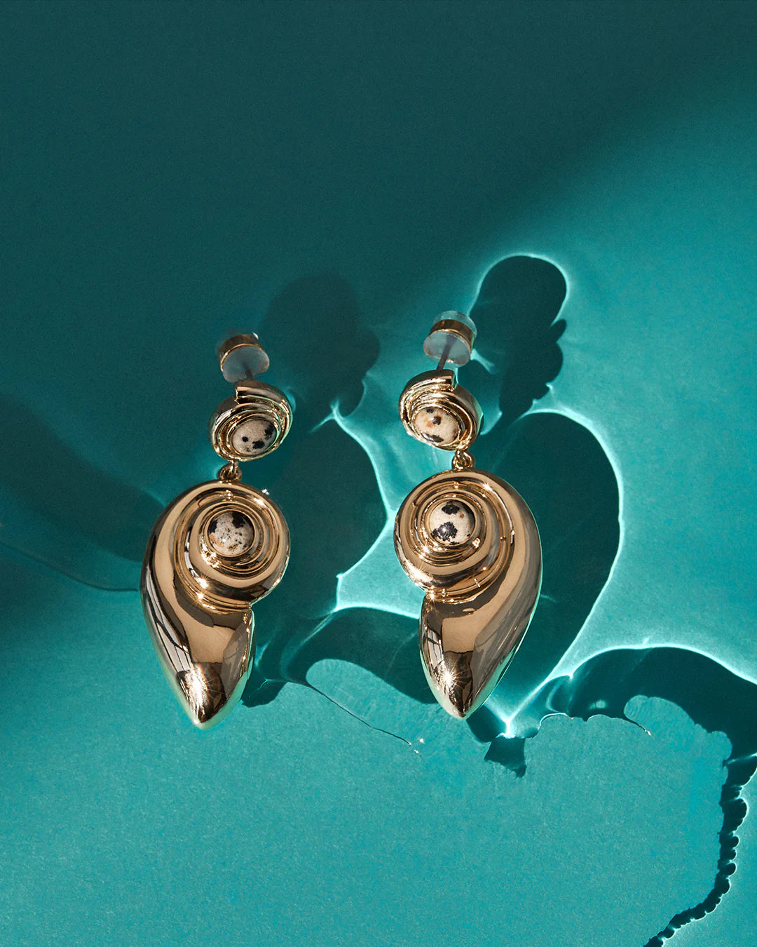 Palma shell statement earring