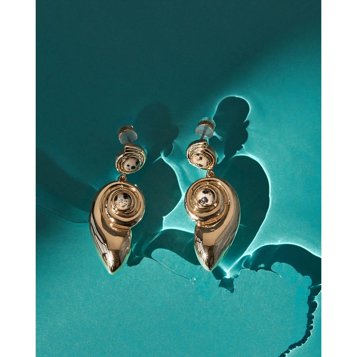 Palma shell statement earring