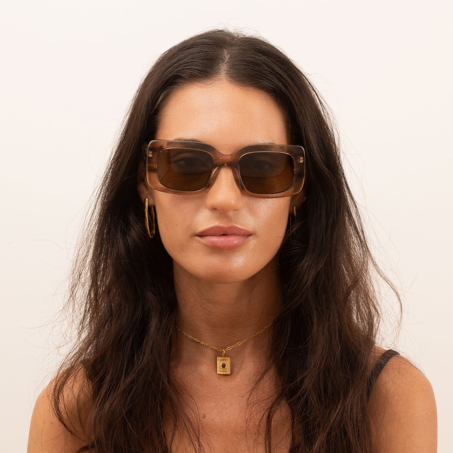 Indi - polarised