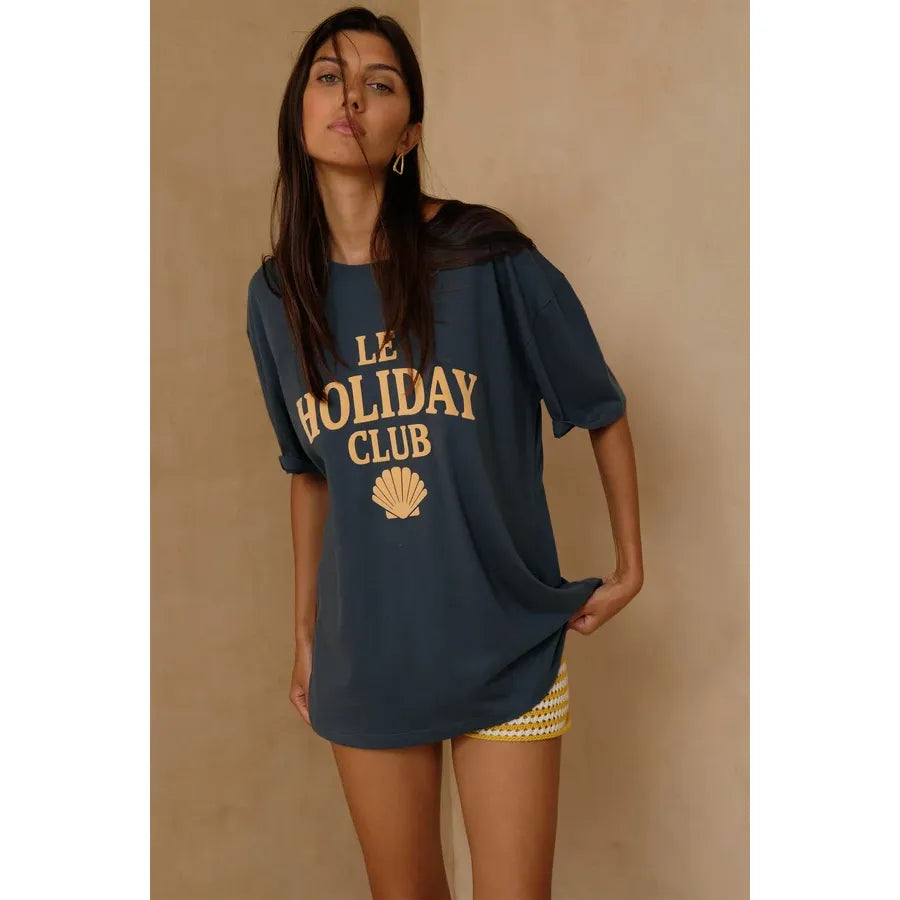 Le Holiday tee