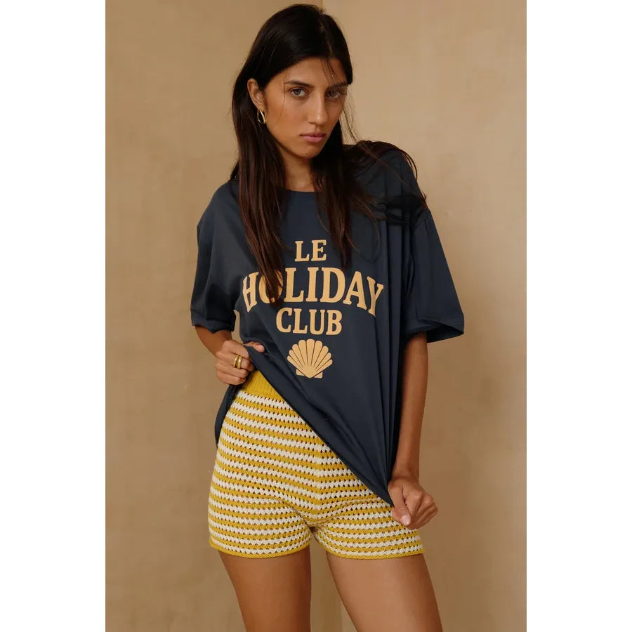 Le Holiday tee